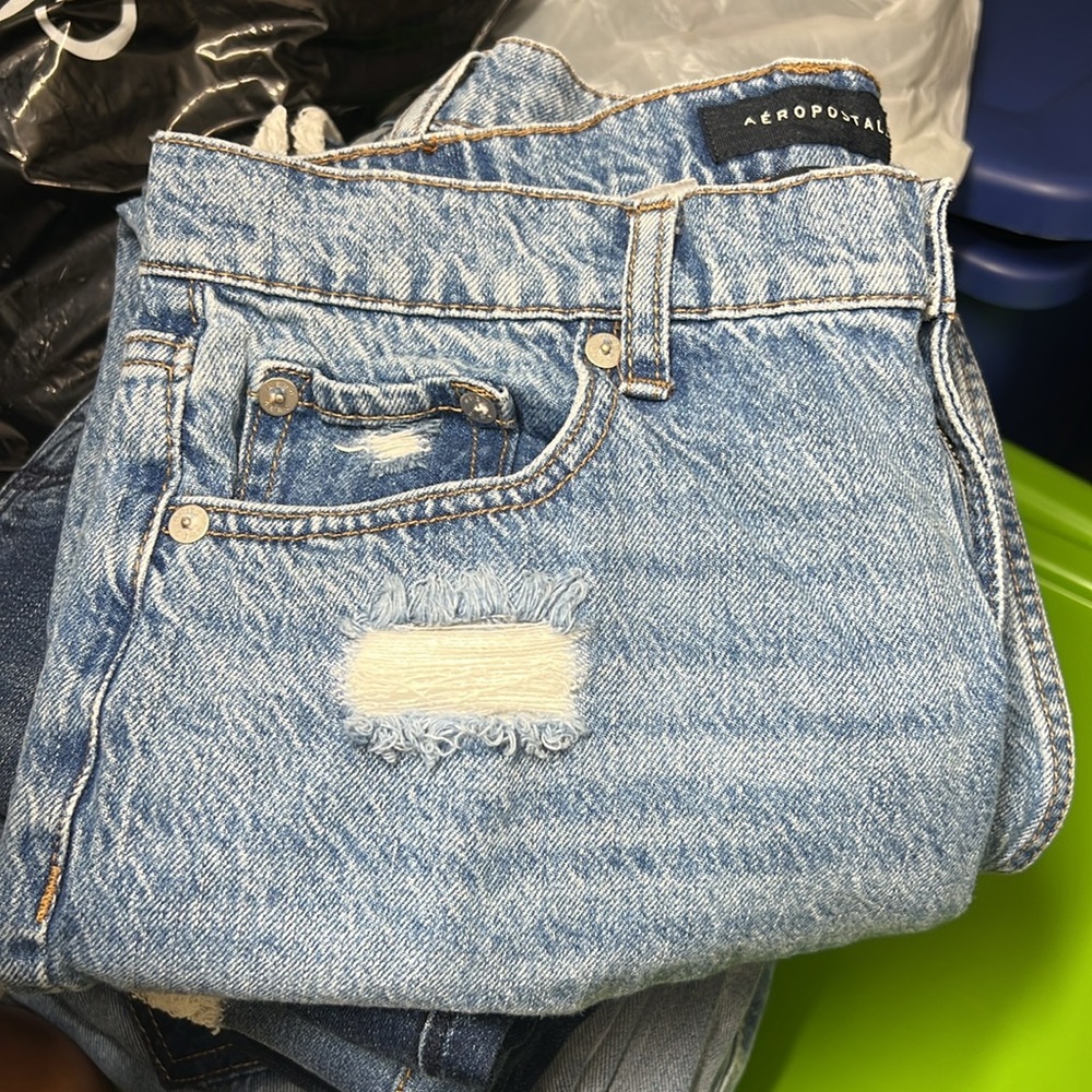 Aeropostale mom Jean